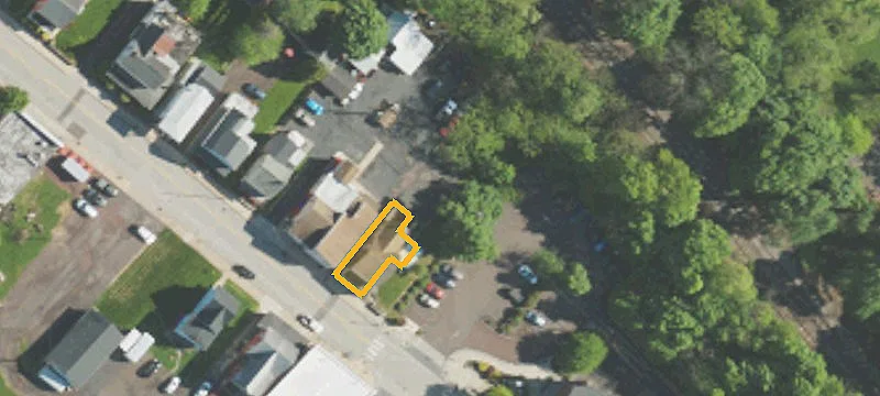 143 Main St