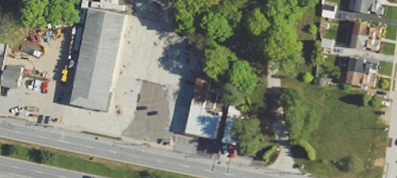 2327 Chester Pike