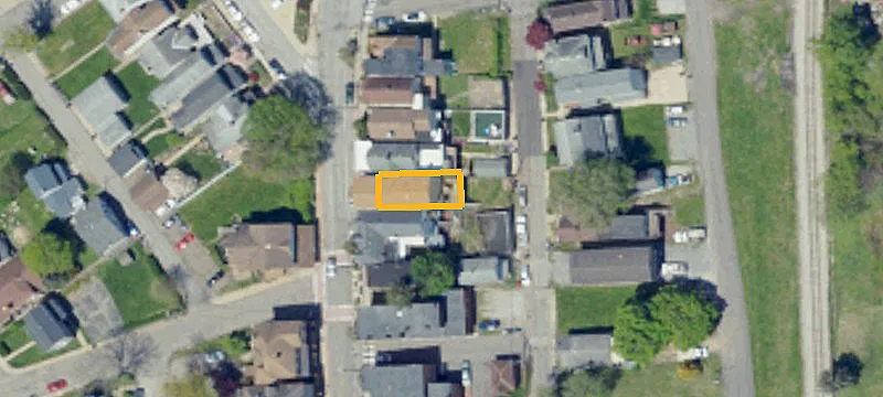 447 Carothers Ave