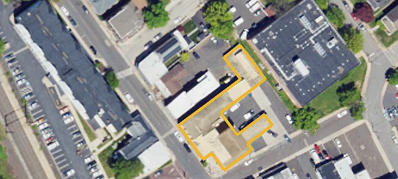 31 Main St