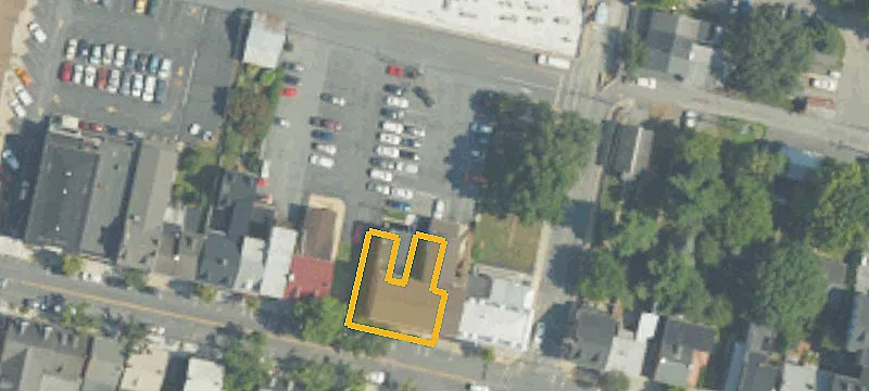 69 Main St
