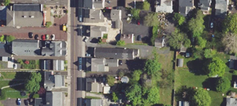 15 Main St