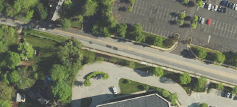 401 Plymouth Rd