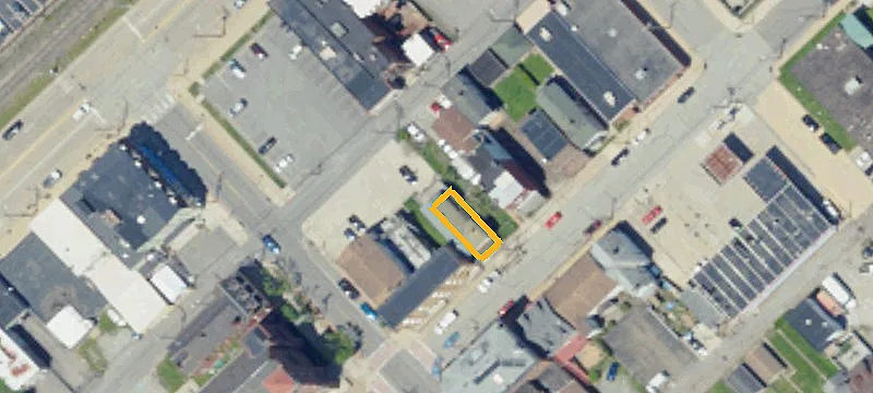 222 3rd Ave