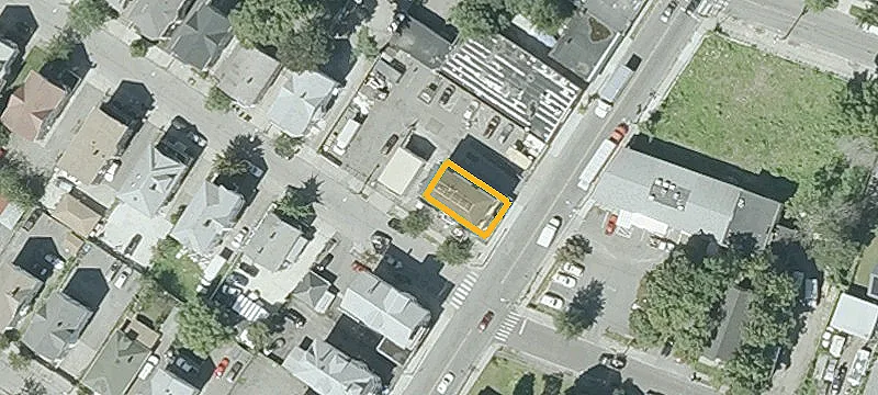 639 Cranston St