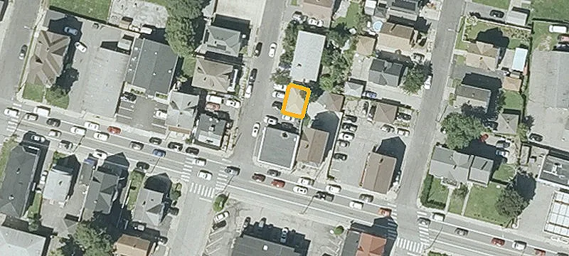 749 Park Ave