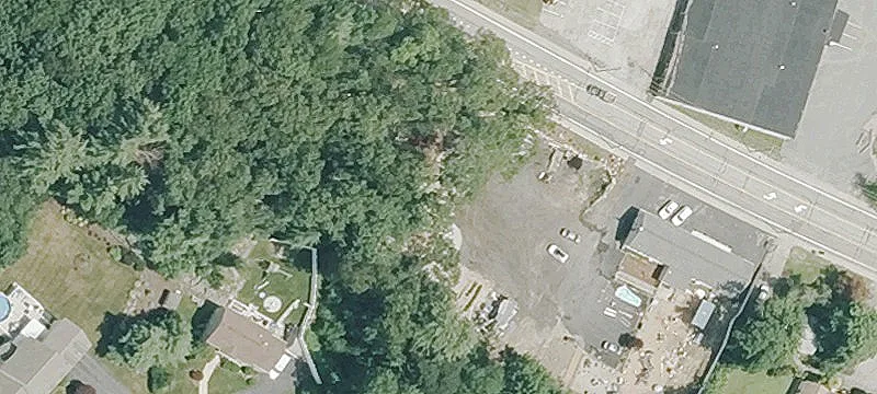 688 Putnam Pike