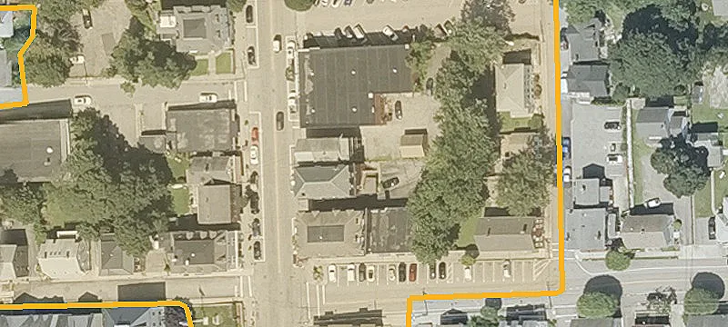 94 Main St