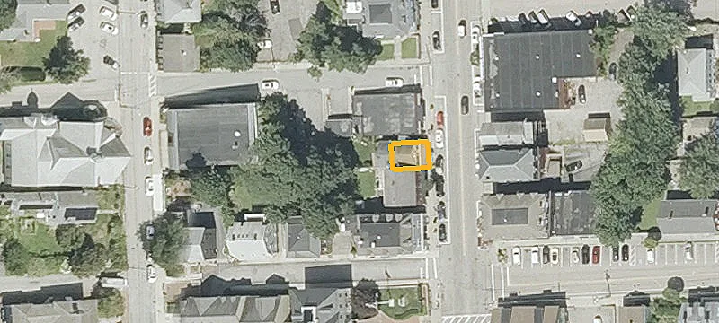 95 Main St