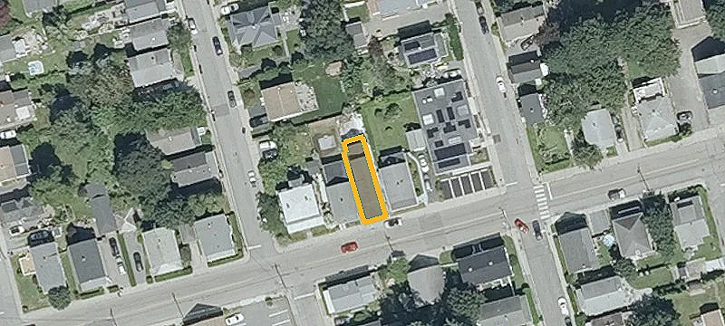 108 Van Zandt Ave