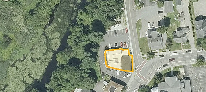 245 Main St