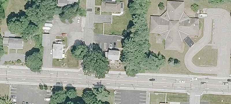 555 Putnam Pike