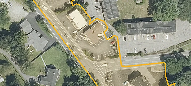 3880 Post Rd