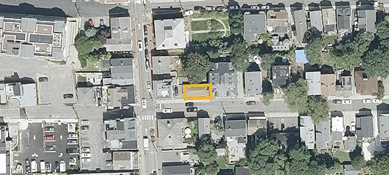 6 Young St