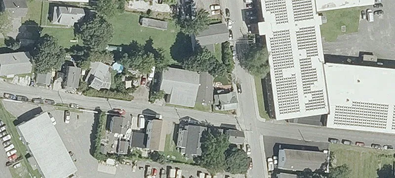 62 Croade St