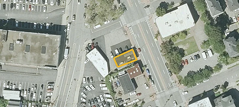 583 Elmwood Ave
