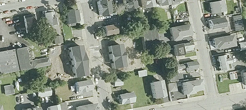 172 Dunnell Ave