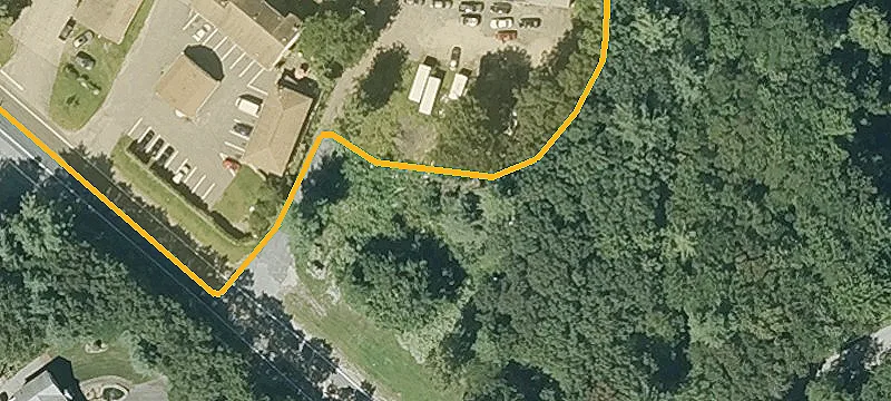 371 Douglas Pike