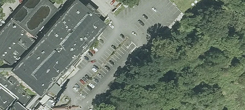 1115th Douglas Ave