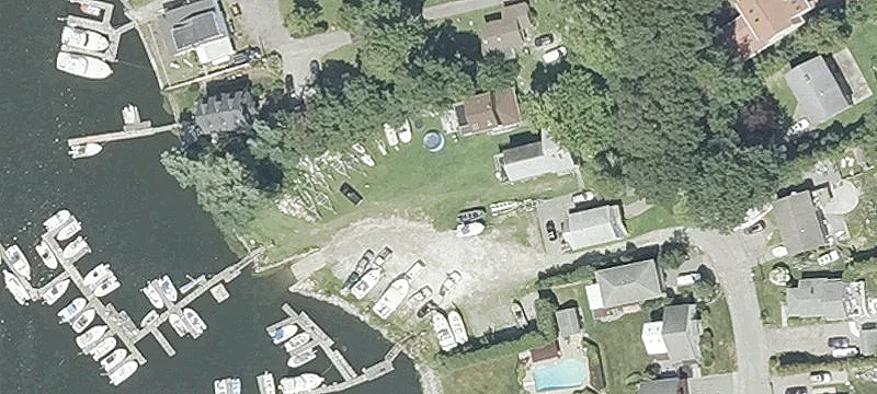 33 Sayles Ave