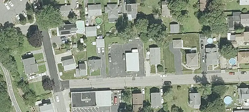 20 Hoppin Ave