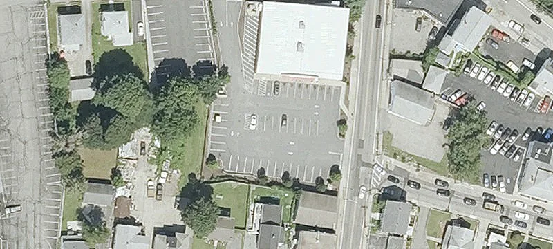 997 Main St