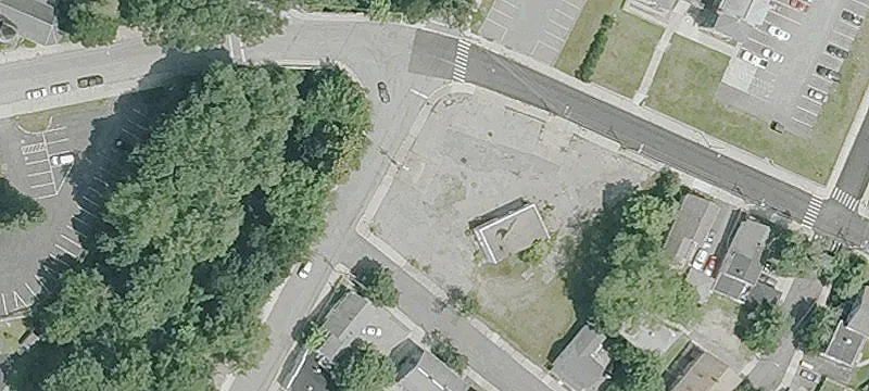 443 Arnold St