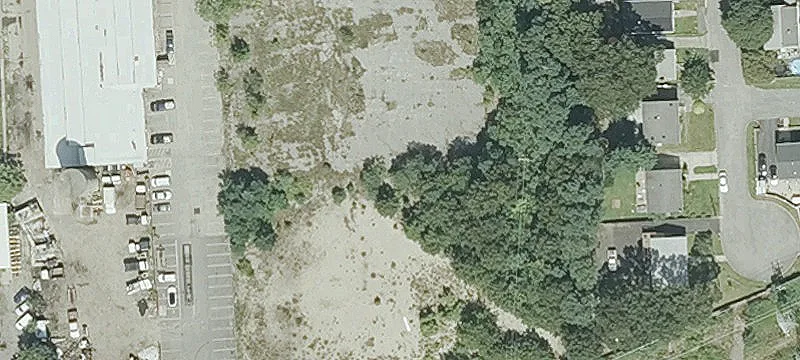 10 Dunnell Ln