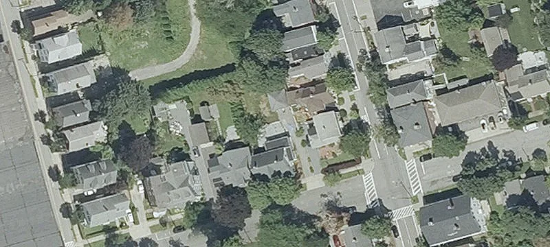 21 Constitution St