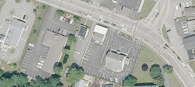 586 Putnam Pike