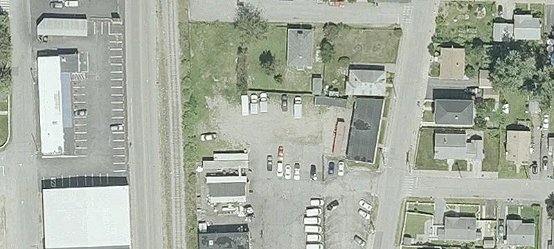 588 York Ave
