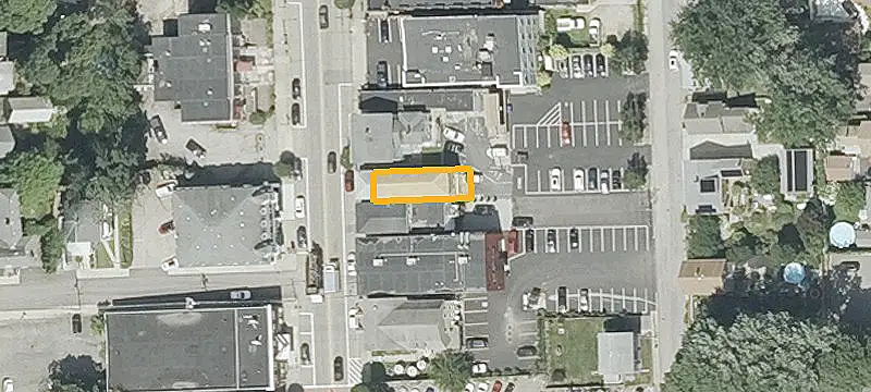 36 Main St