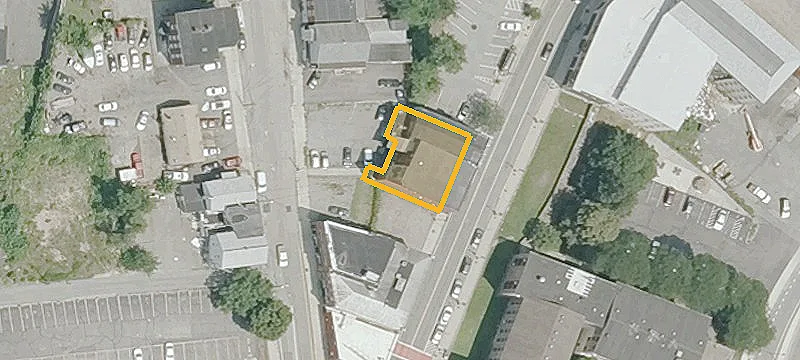 26 Main St