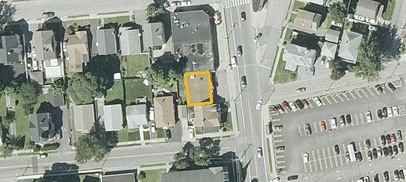 541 Pontiac Ave