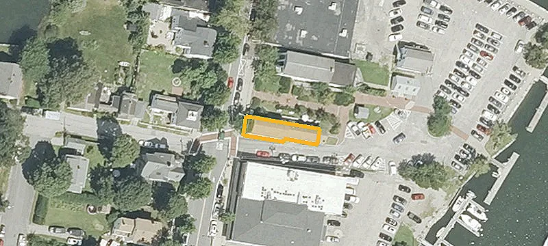 45 Brown St
