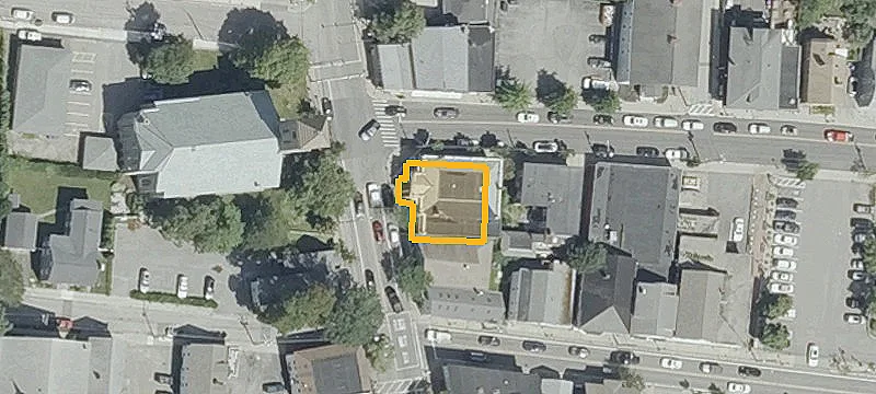 414 Main St