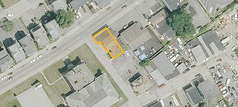 292 Main St