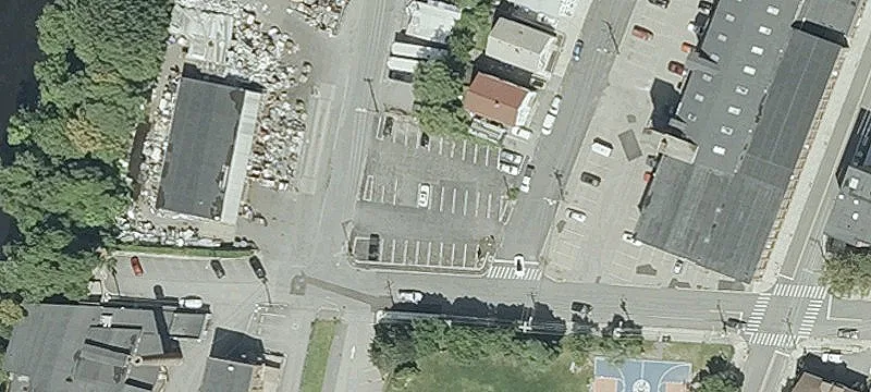 70 Blackstone Ave