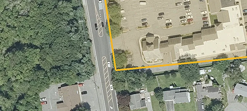 576 Metacom Ave Ste, Unit 9