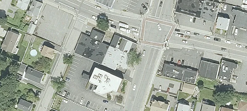 321 Warren Ave, Unit 323