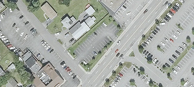 1347 Post Rd