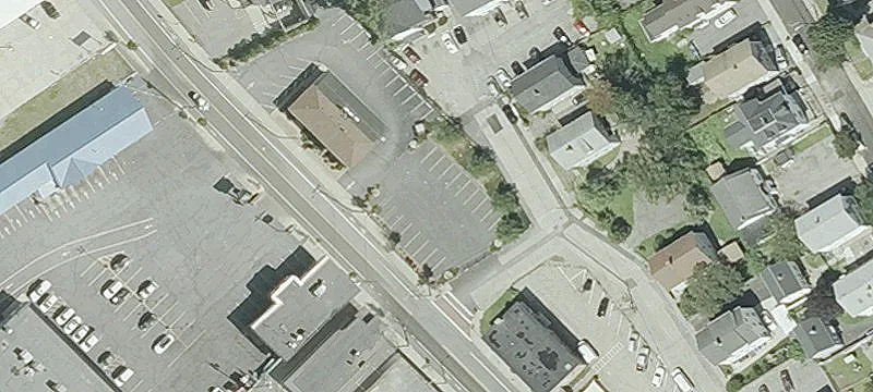 263 Dexter St