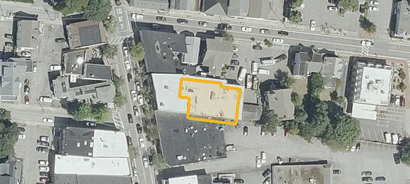 442 Main St