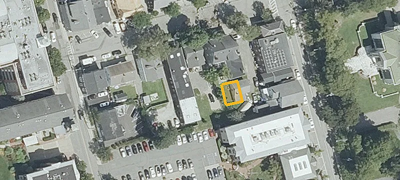 36 Bradford St