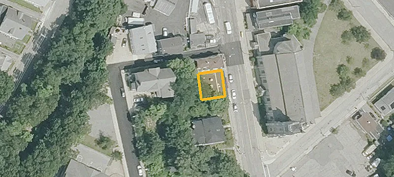 208 Main St
