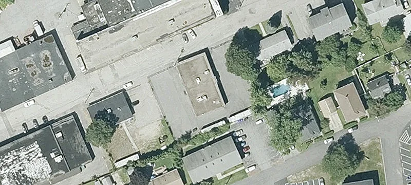 9 Warren Ave