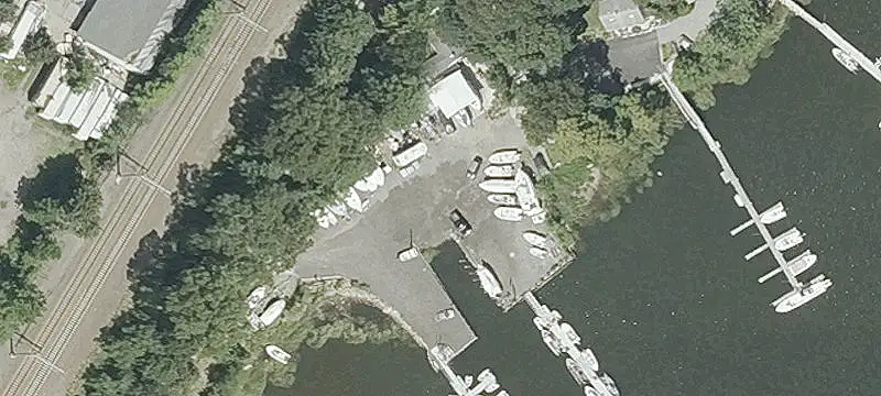 115 Rocky Holw Rd