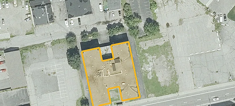 350 Taunton Ave