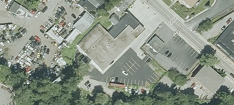 1164 Douglas Ave