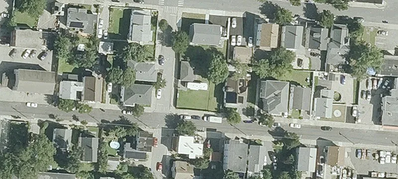 35 Vale St